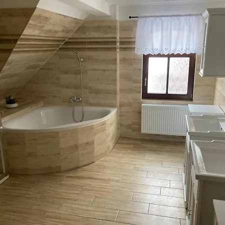 Madla Ferienhaus Kalek